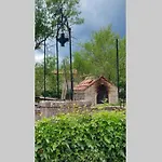 Vikendica Kuca Capadinka - Experience Life Of Locals *